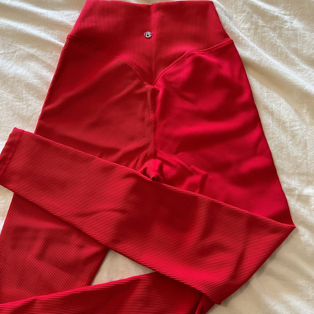 Buffbunny material girl ribbed leggings